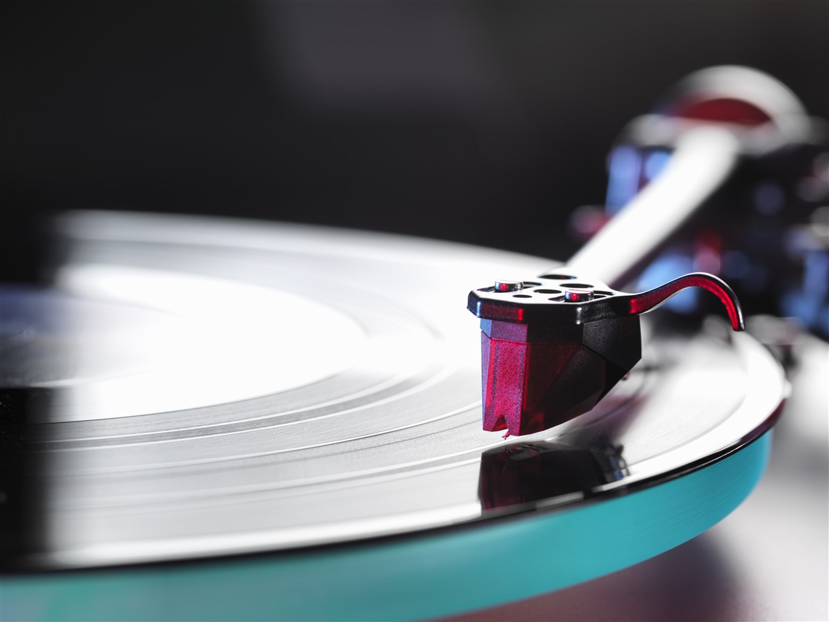 Relier une platine vinyle rétro au HomePod